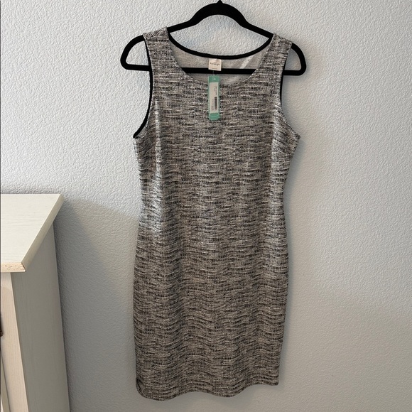hailey 23 Dresses & Skirts - Kaileigh Gray Morton Knit Dress